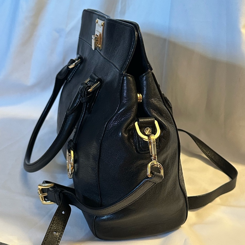 Michael Kors Snaplock Handbag Purse - Picture 8 of 17